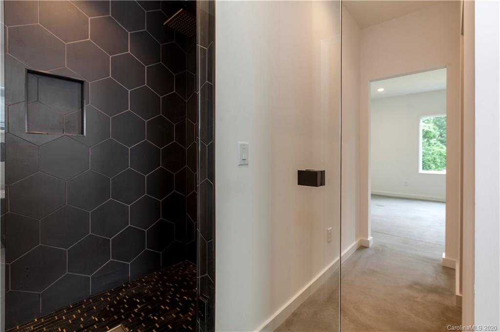 4207 Raney Way Charlotte, NC 28205 - Photo 22 of 37 Gallery Image 22