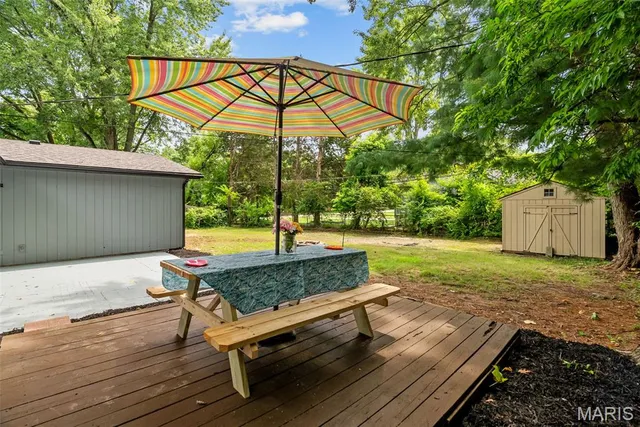 $210,000 | 102 Gale Drive, Fairview Heights, IL 62208