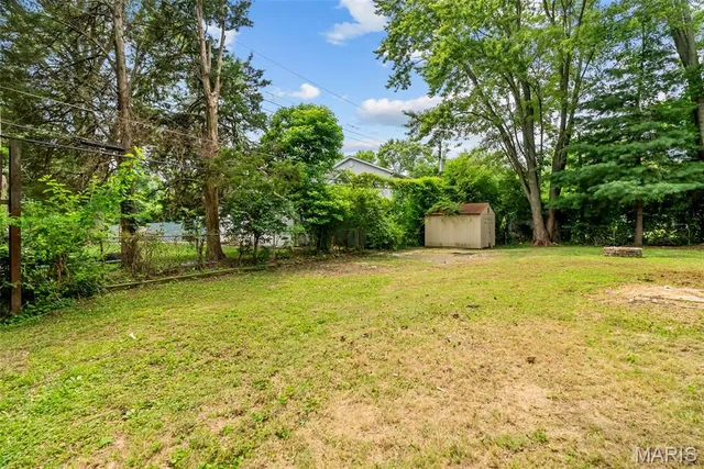 $210,000 | 102 Gale Drive, Fairview Heights, IL 62208