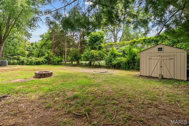 $210,000 | 102 Gale Drive, Fairview Heights, IL 62208