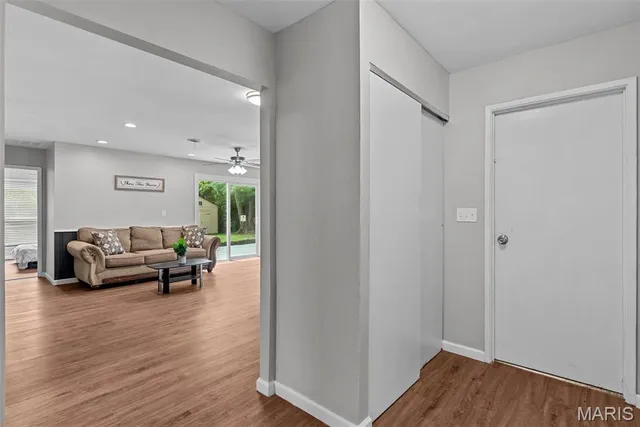 $210,000 | 102 Gale Drive, Fairview Heights, IL 62208