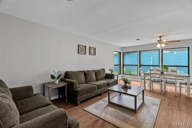 $210,000 | 102 Gale Drive, Fairview Heights, IL 62208