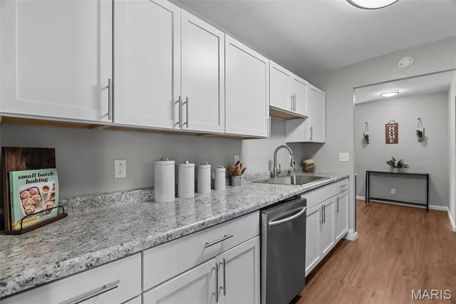 $210,000 | 102 Gale Drive, Fairview Heights, IL 62208