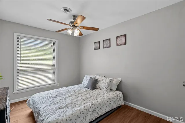 $210,000 | 102 Gale Drive, Fairview Heights, IL 62208