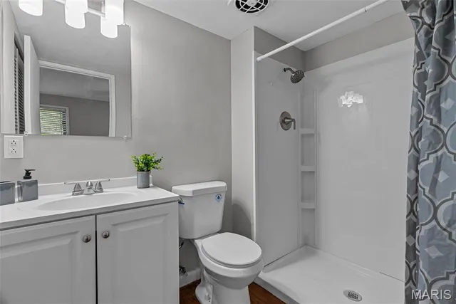 $210,000 | 102 Gale Drive, Fairview Heights, IL 62208