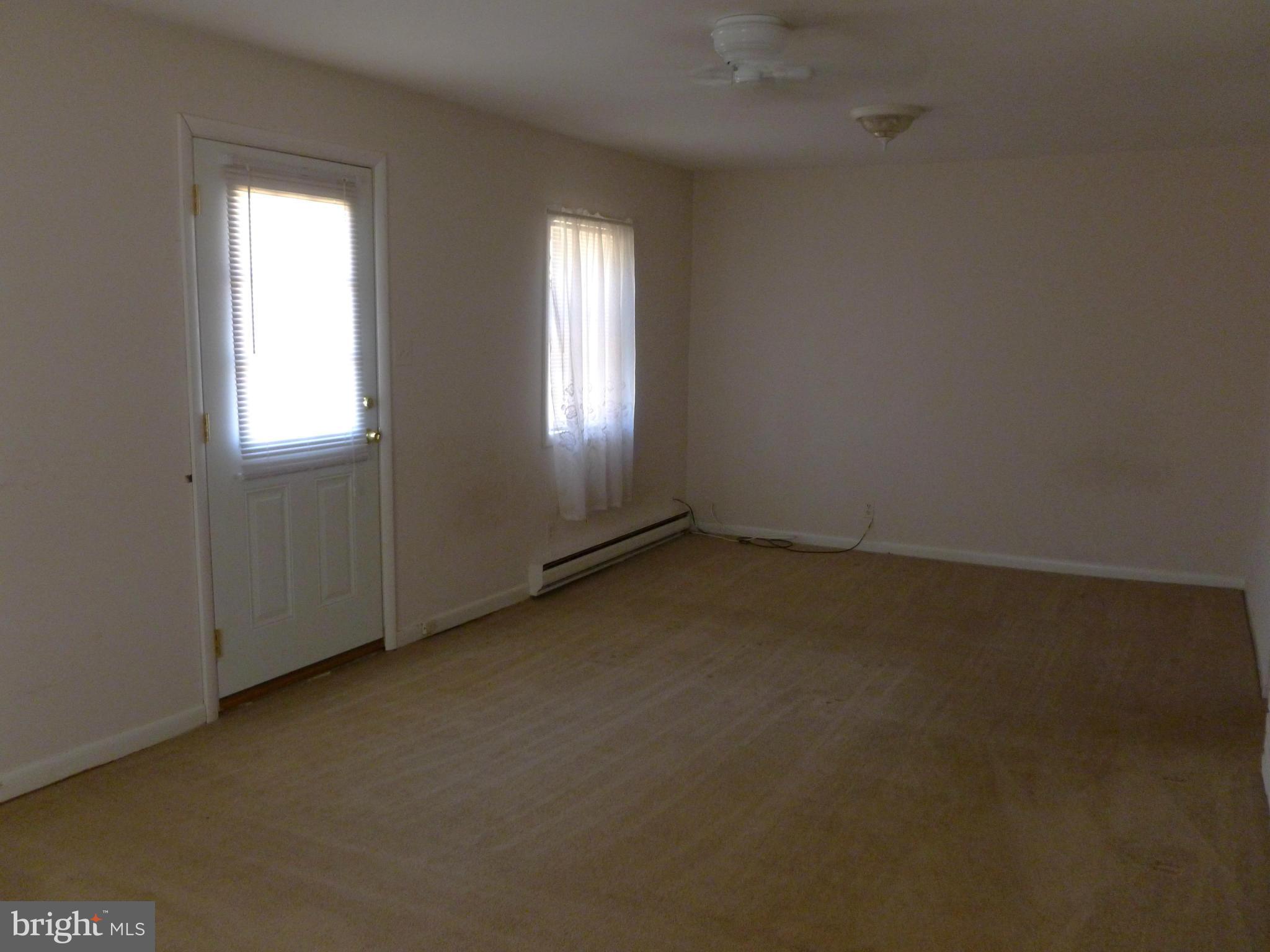 5851 Stephen Reid Road Huntingtown, MD 20639 - Photo 4 of 14 Living Room