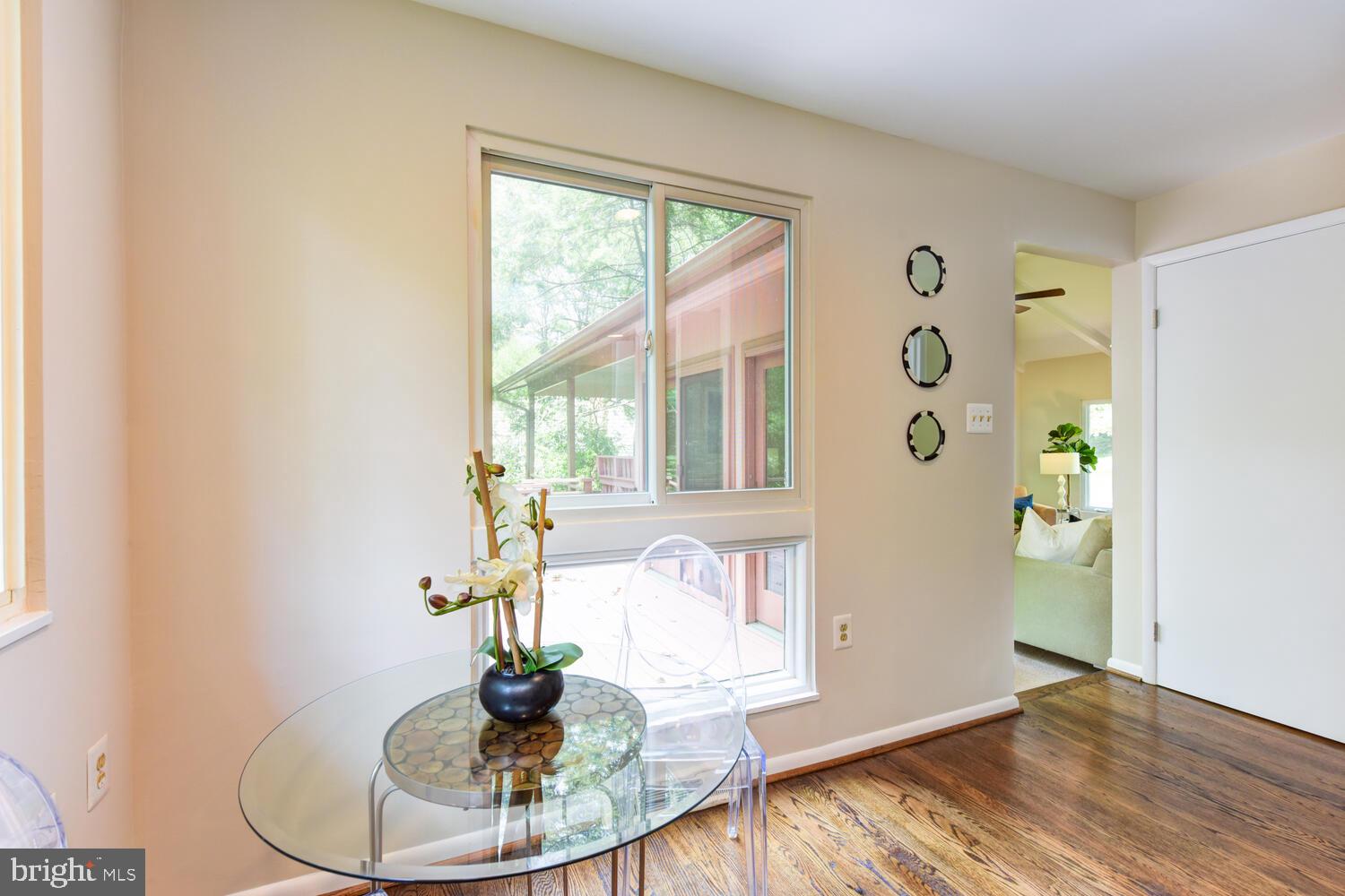 10902 Howland Drive Reston, VA 20191 - Photo 13 of 43 Breakfast Room
