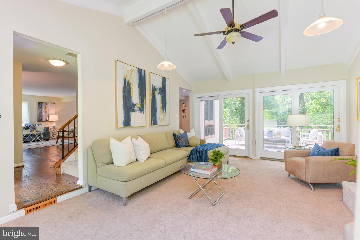 10902 Howland Drive Reston, VA 20191 - Photo 17 of 43 Family Room