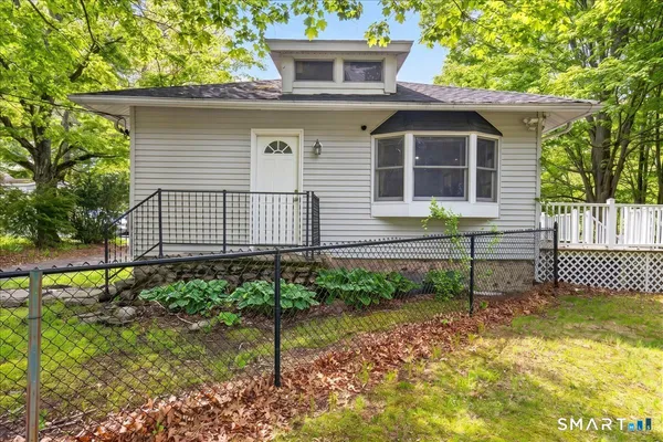 $350,000 | 145 Liberty Street, Clinton, CT 06413