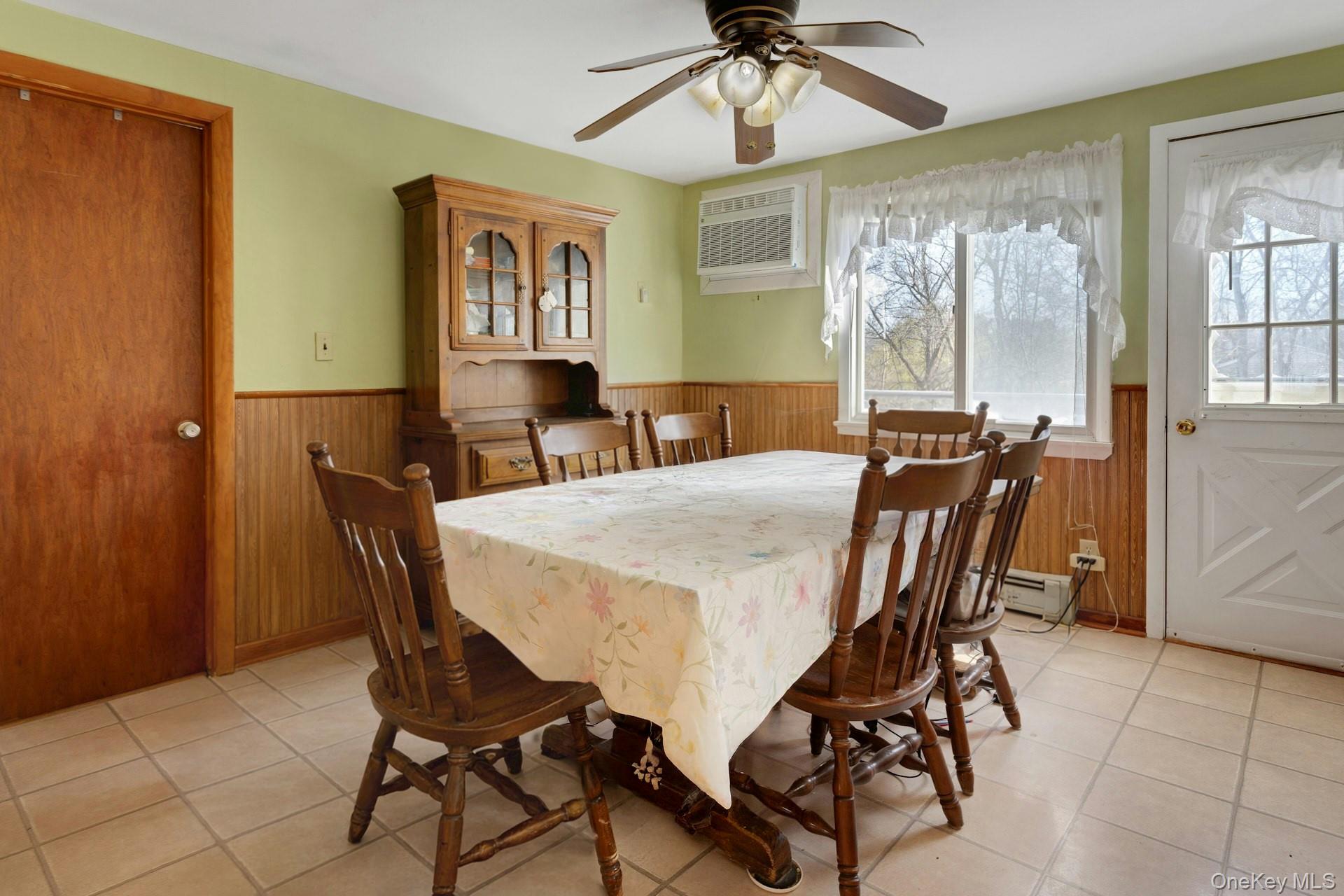 306 Towners Road Carmel, NY 10512 - Photo 4 of 15