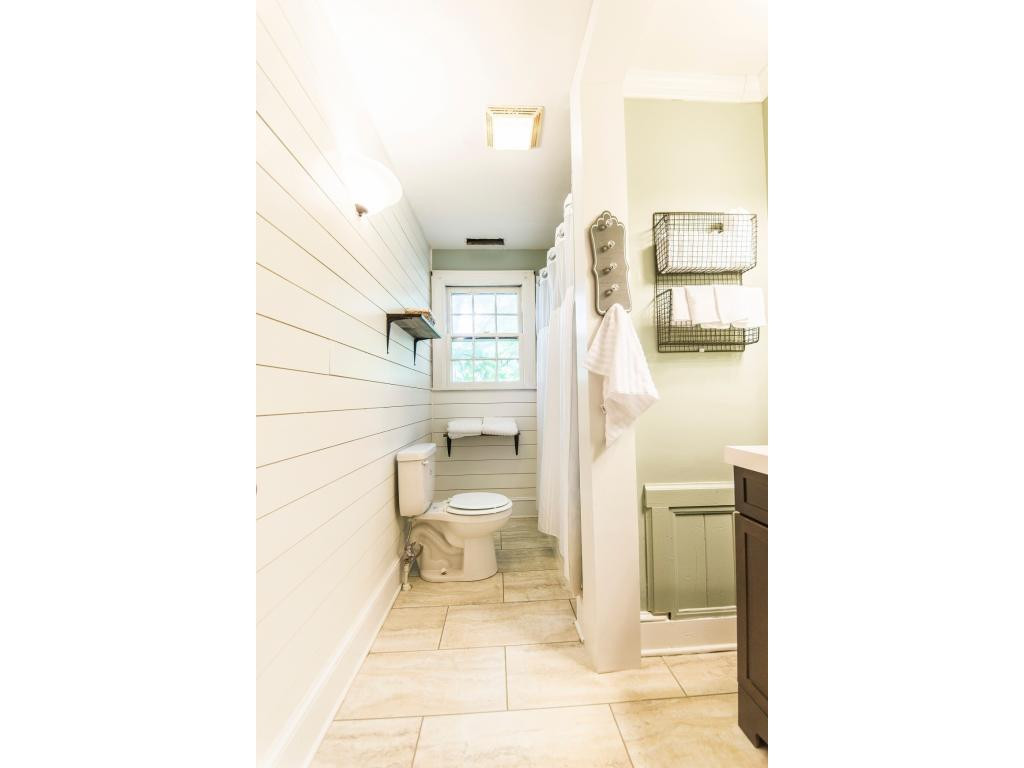 1744 Wendover Road Bristol, VA 24201 - Photo 13 of 27 Photo 13
