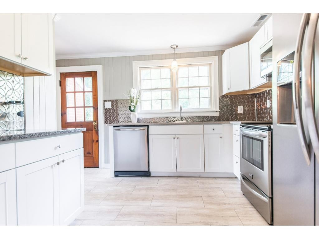 1744 Wendover Road Bristol, VA 24201 - Photo 17 of 27 Photo 17