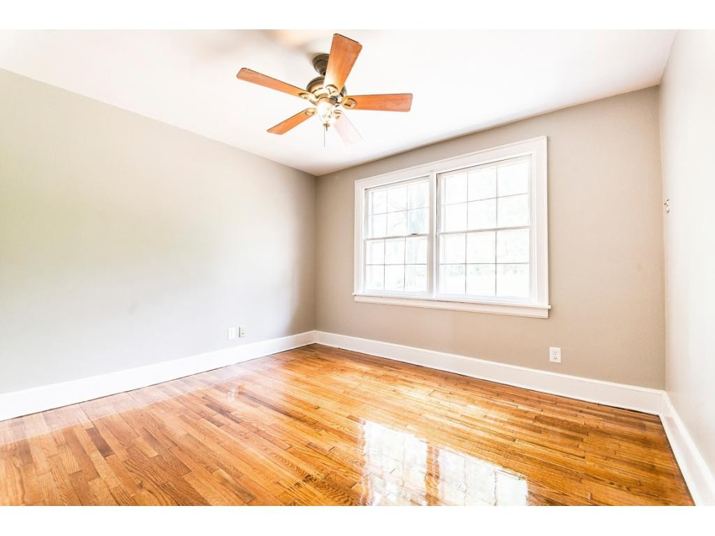 1744 Wendover Road Bristol, VA 24201 - Photo 10 of 27 Photo 10