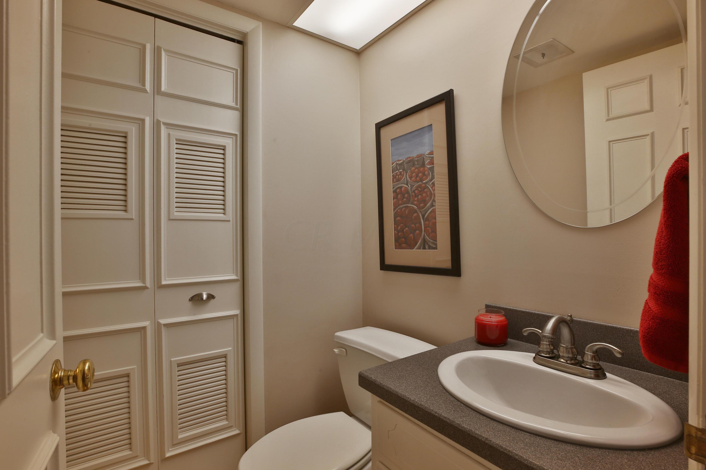 3600 Reed Road, Unit 1 Columbus, OH 43220 - Photo 16 of 39