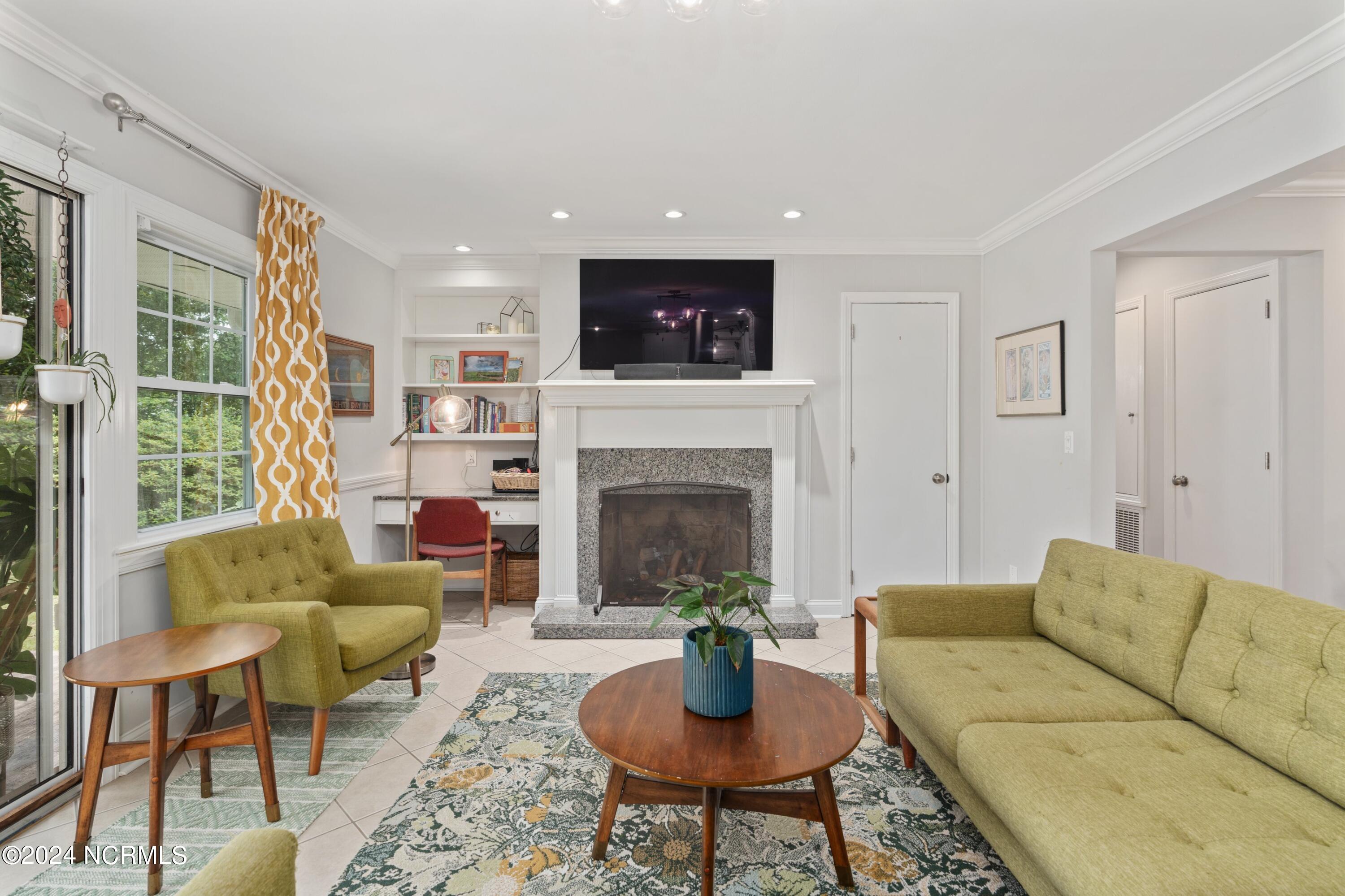 1408 Robin Hood Road Wilmington, NC 28401 - Photo 12 of 44 014-1408RobinhoodRoad-Wilmington-NC-2840