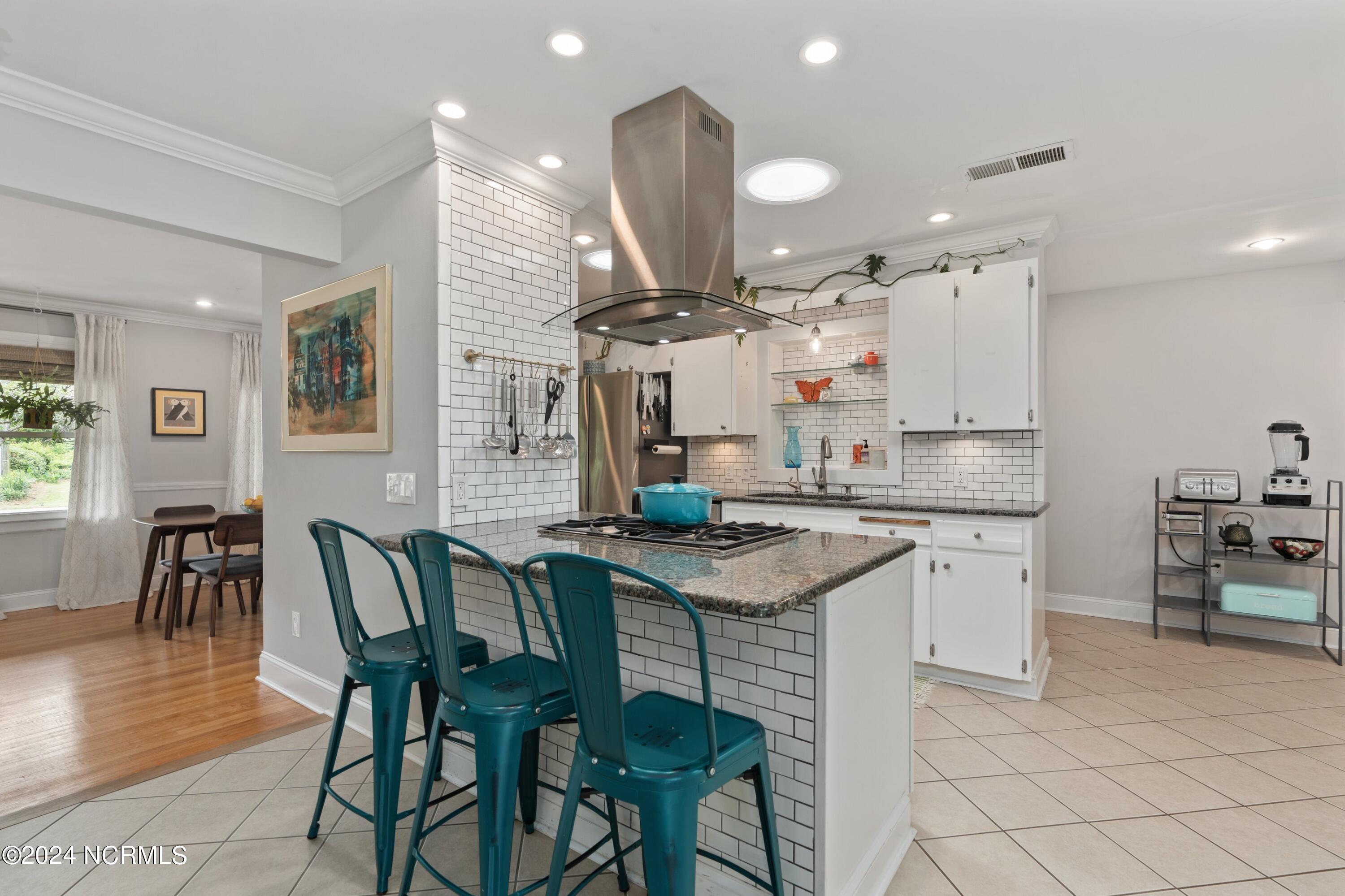1408 Robin Hood Road Wilmington, NC 28401 - Photo 15 of 44 008-1408RobinhoodRoad-Wilmington-NC-2840