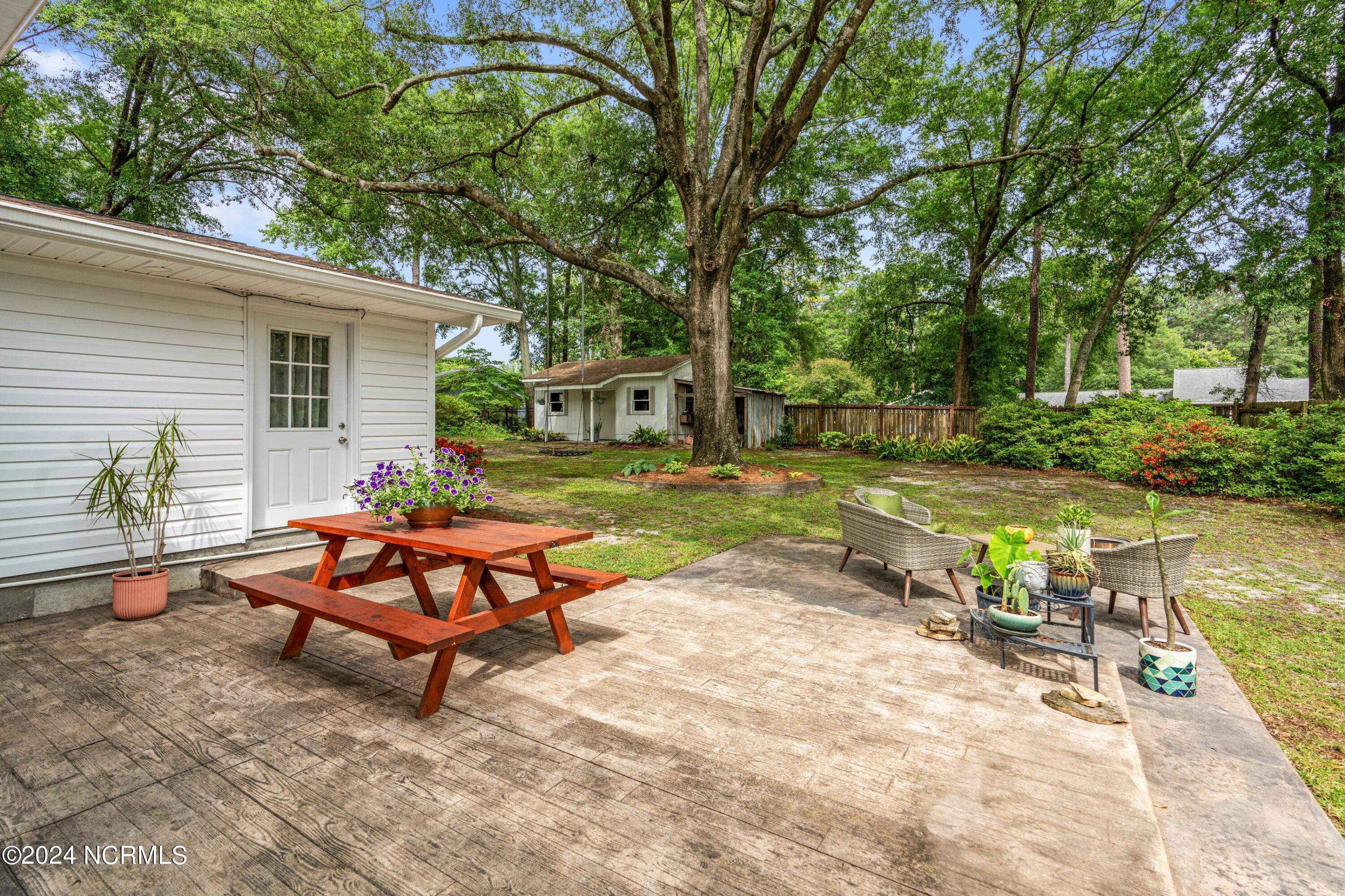 1408 Robin Hood Road Wilmington, NC 28401 - Photo 37 of 44 032-1408RobinhoodRoad-Wilmington-NC-2840