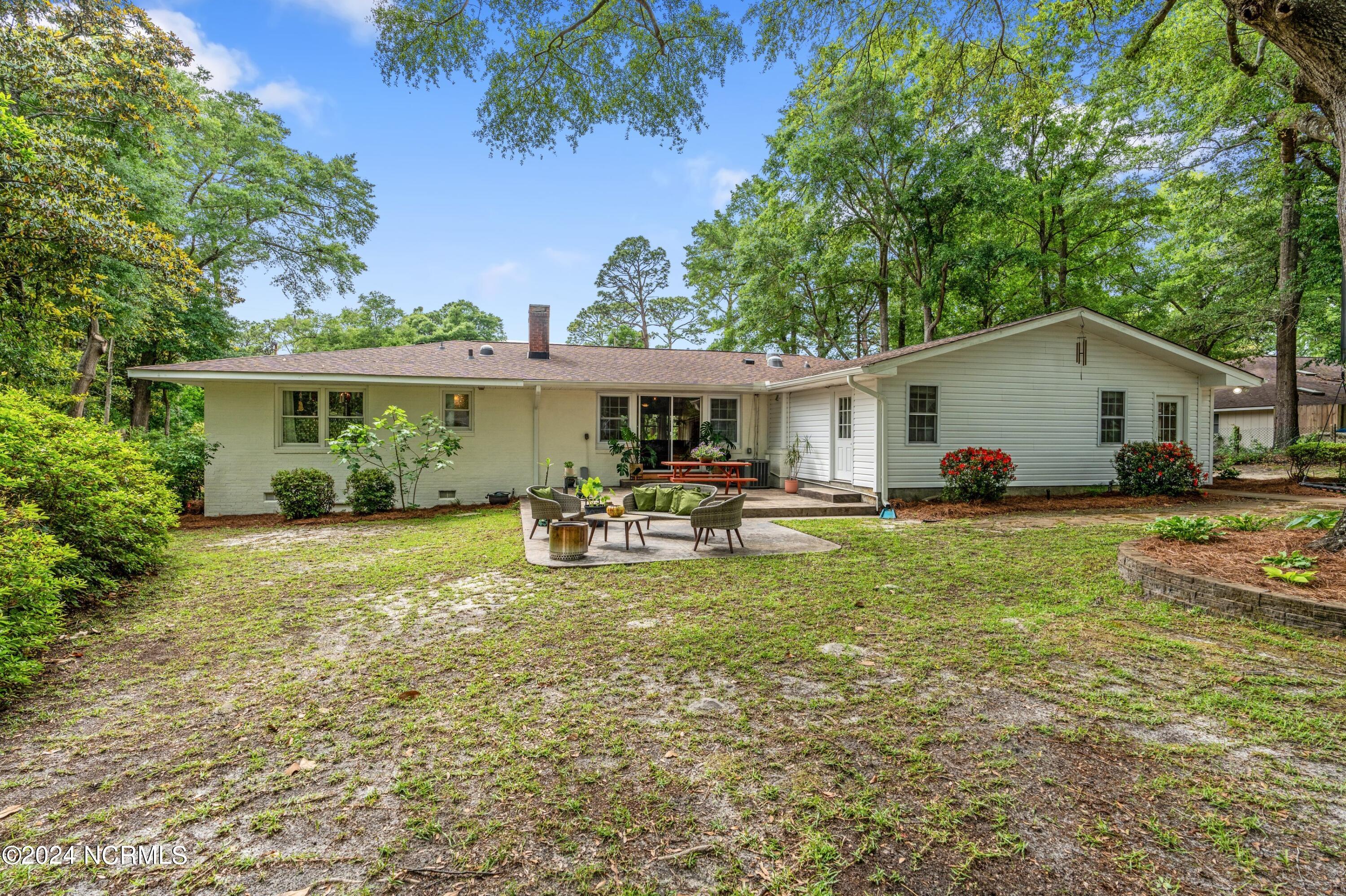 1408 Robin Hood Road Wilmington, NC 28401 - Photo 41 of 44 037-1408RobinhoodRoad-Wilmington-NC-2840