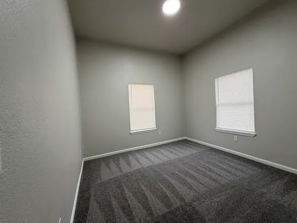 $949 | 3710 Holmes Road, Unit A, Houston, TX 77051