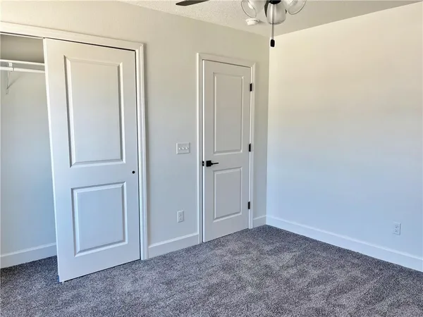 $349,900 | 2101 East Cow Creek Lane, Pittsburg, KS 66762