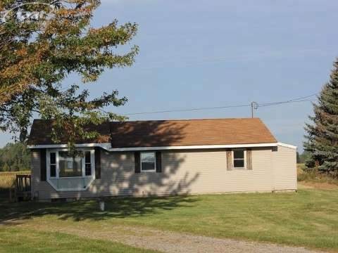 7521 Durand Road New Lothrop, MI 48460 - Photo 1 of 23 20374928.JPG