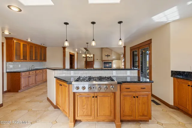 $999,000 | 117 North Equestrian Way, Prescott, AZ 86303