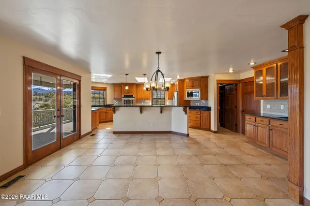 $999,000 | 117 North Equestrian Way, Prescott, AZ 86303