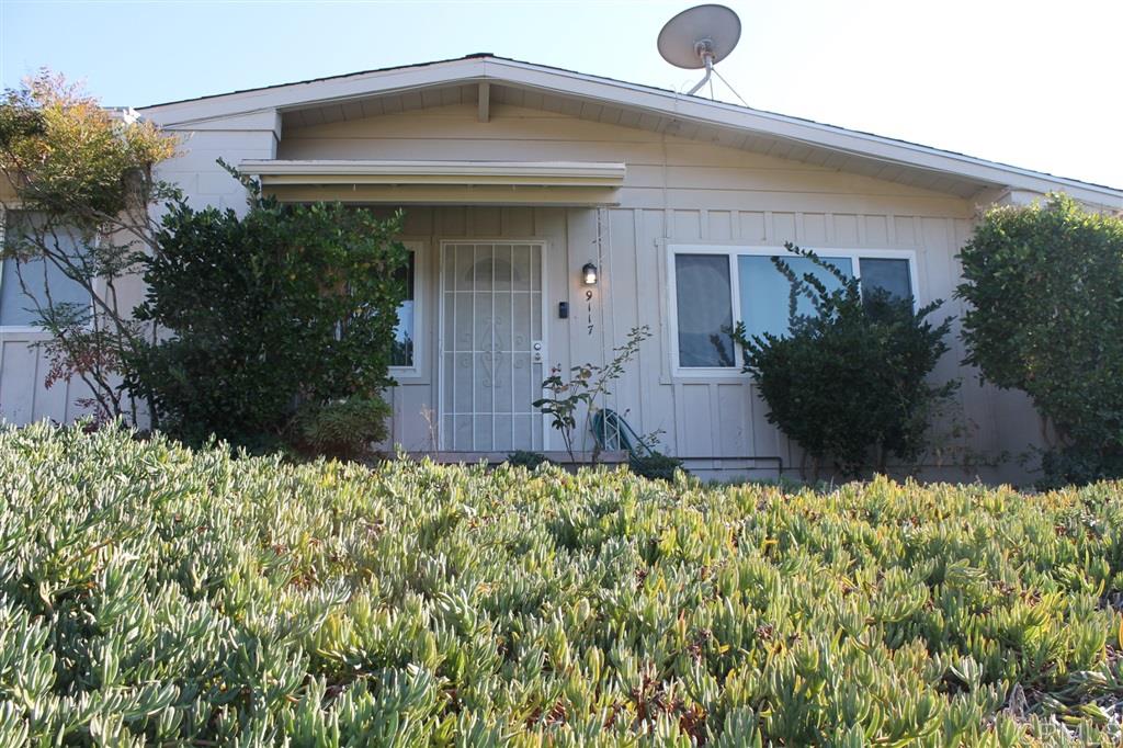 9117 Old Castle Road Valley Center, CA 92082 - Photo 2 of 17