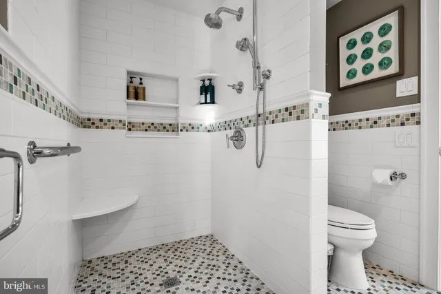 $2,450,000 | 700 Lippincott Avenue, Moorestown, NJ 08057