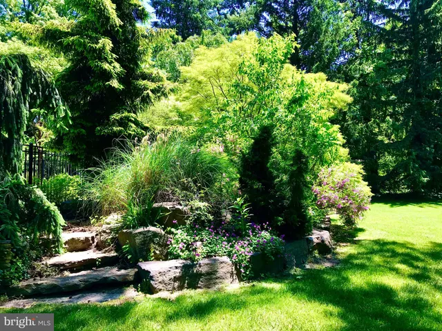 $2,450,000 | 700 Lippincott Avenue, Moorestown, NJ 08057