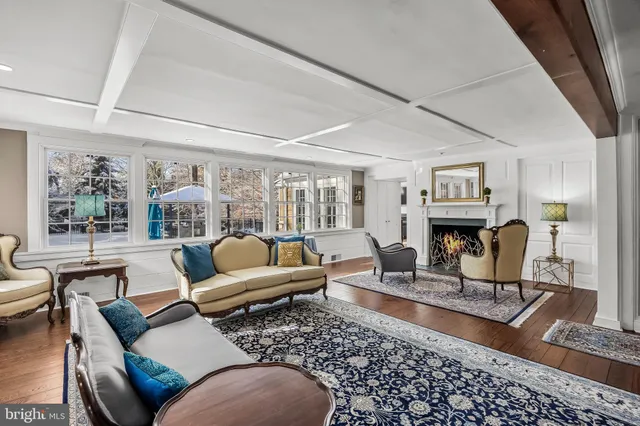 $2,450,000 | 700 Lippincott Avenue, Moorestown, NJ 08057