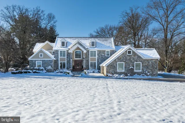 $2,450,000 | 700 Lippincott Avenue, Moorestown, NJ 08057