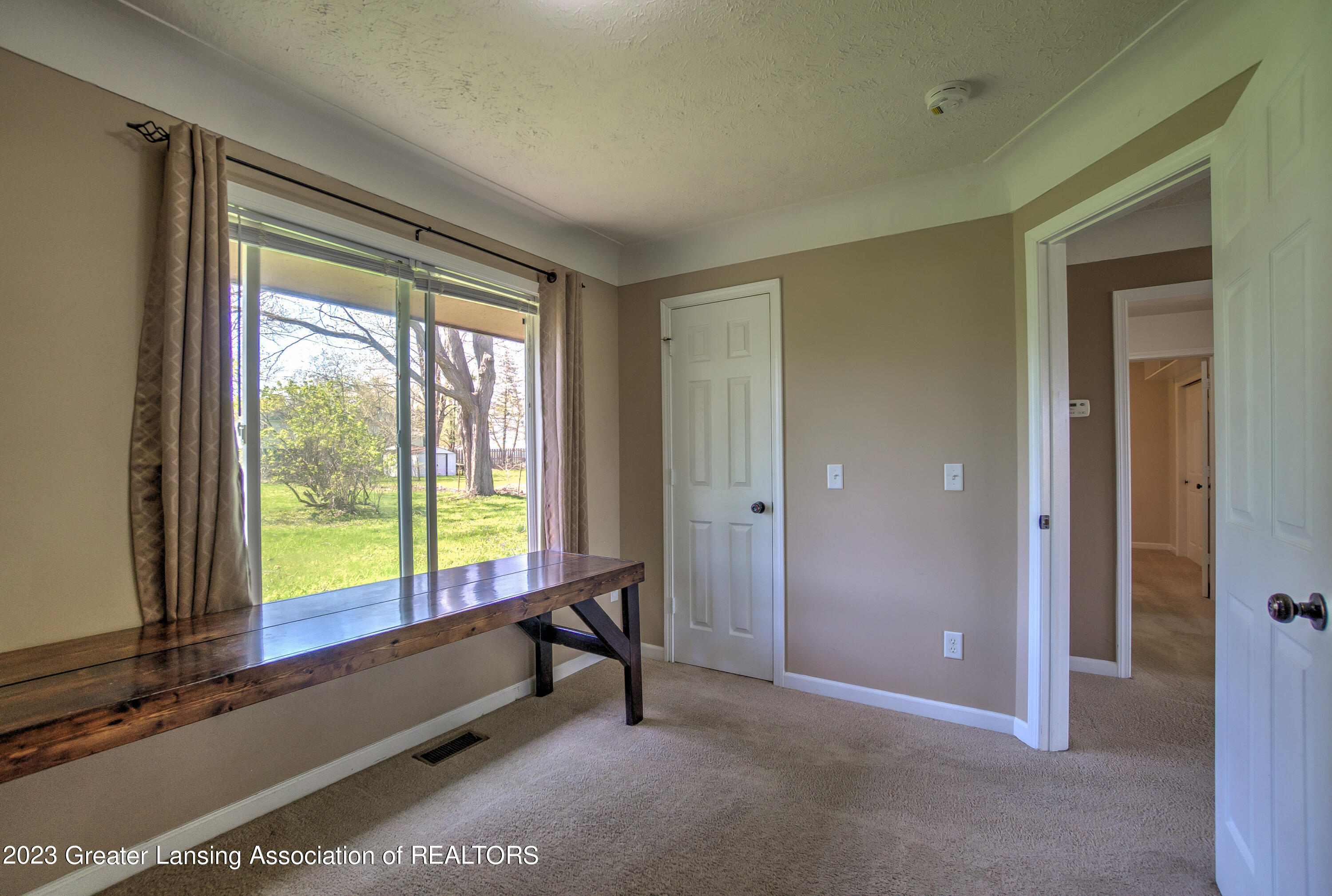 6048 South Waverly Road Lansing, MI 48911 - Photo 22 of 33 Photo Apr 27 2023, 3 26 16 PM
