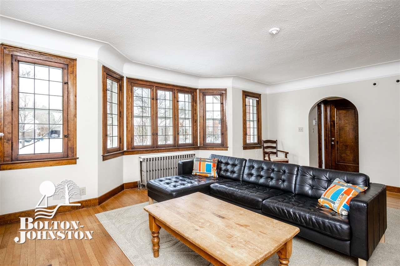 580-582 Neff Road Grosse Pointe, MI 48230 - Photo 33 of 68 1st Floor Living Room