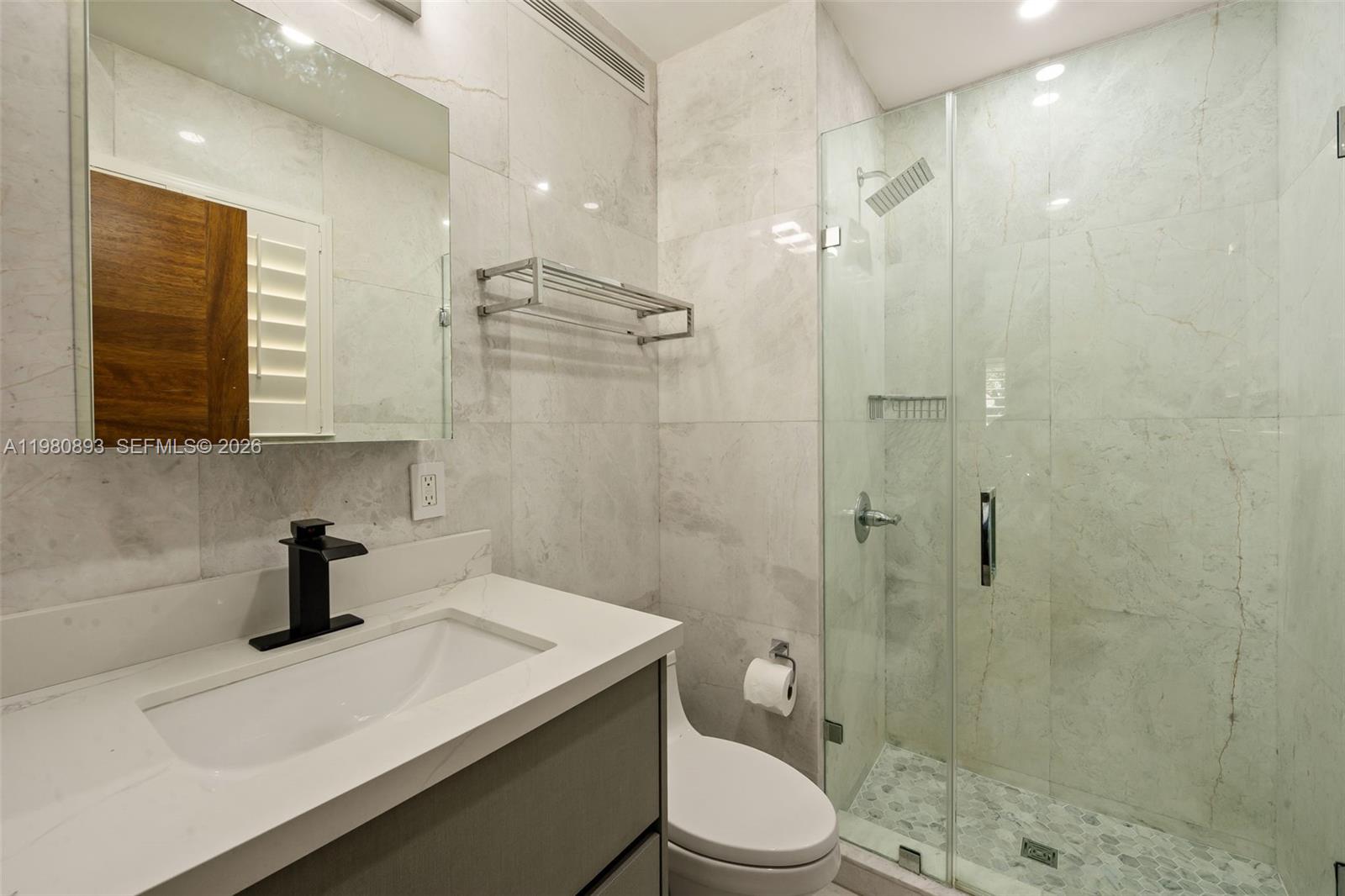 865 West 47th Street Miami Beach, FL 33140 - Photo 18 of 38