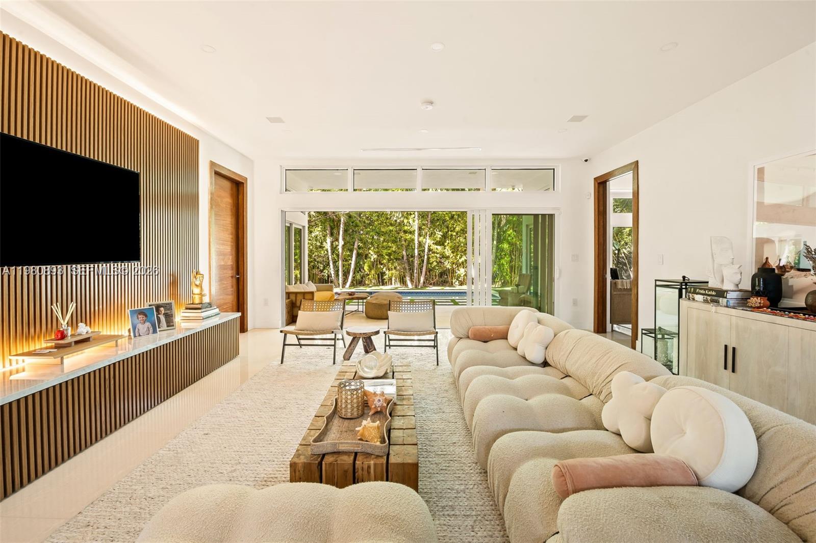 865 West 47th Street Miami Beach, FL 33140 - Photo 25 of 38