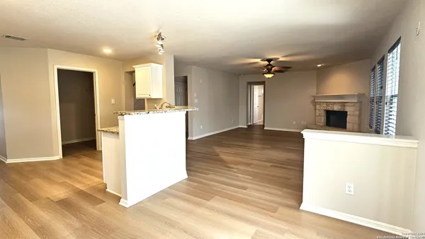 $1,980 | 209 Storm Mt Road, Cibolo, TX 78108