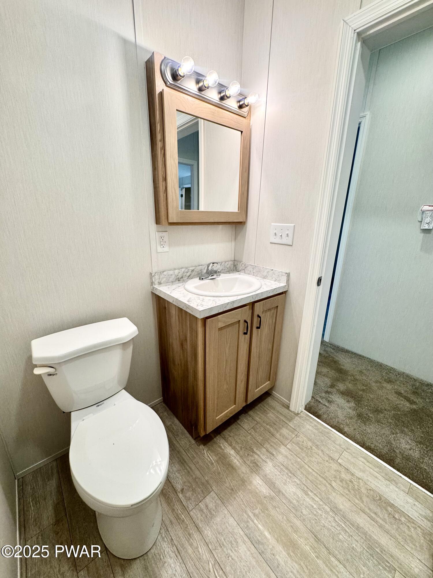 115 Middle Road Greentown, PA 18426 - Photo 35 of 56