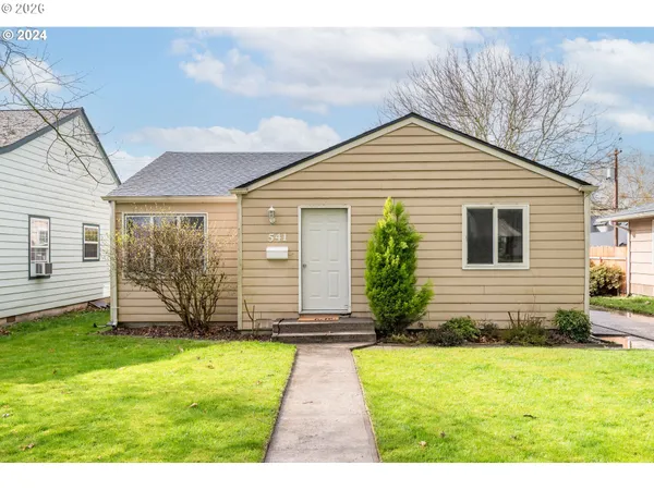 $369,000 | 541 26th Avenue, Longview, WA 98632