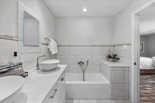 $489,500 | 218 Barracuda Street, Bayou Vista, TX 77563