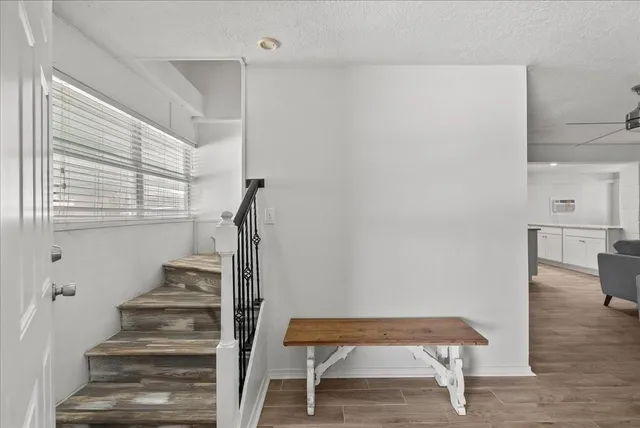 $489,500 | 218 Barracuda Street, Bayou Vista, TX 77563