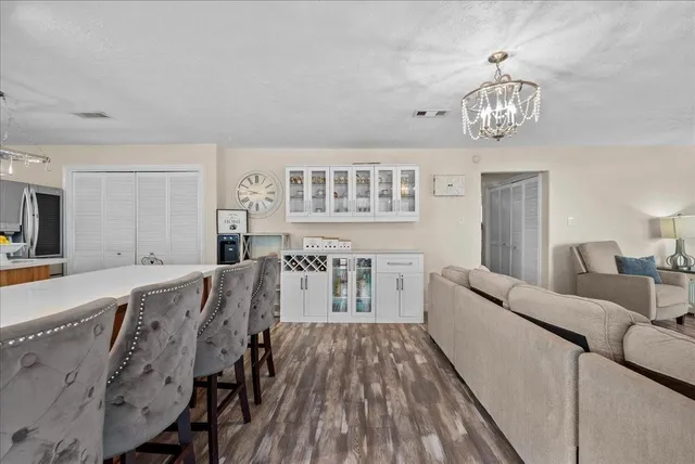 $489,500 | 218 Barracuda Street, Bayou Vista, TX 77563