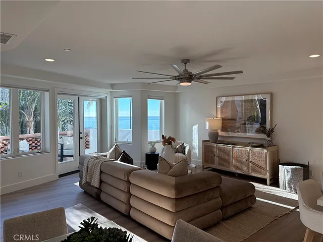 $1,525,000 | 412 Arenoso Lane, Unit 303, San Clemente, CA 92672