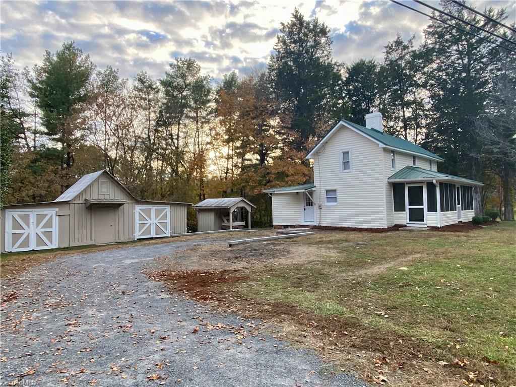 5859 Kennedy Road Trinity, NC 27370 - Photo 2 of 28
