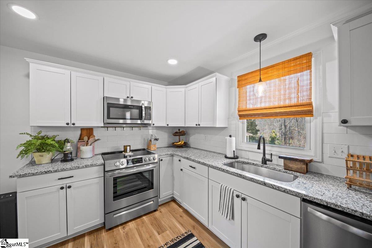 630 McConnell Road Marietta, SC 29661 - Photo 11 of 49