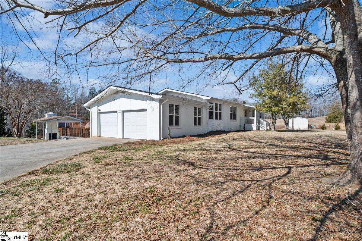 630 McConnell Road Marietta, SC 29661 - Photo 2 of 49