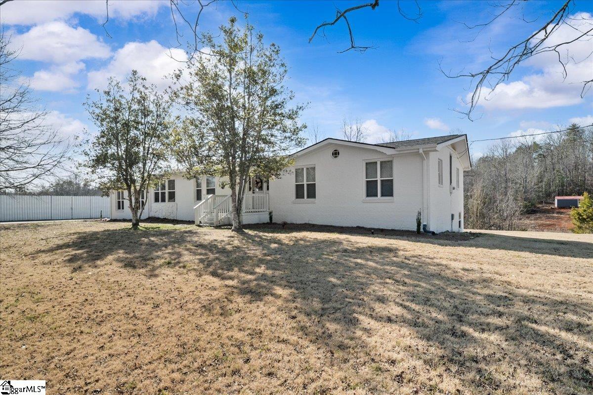 630 McConnell Road Marietta, SC 29661 - Photo 3 of 49