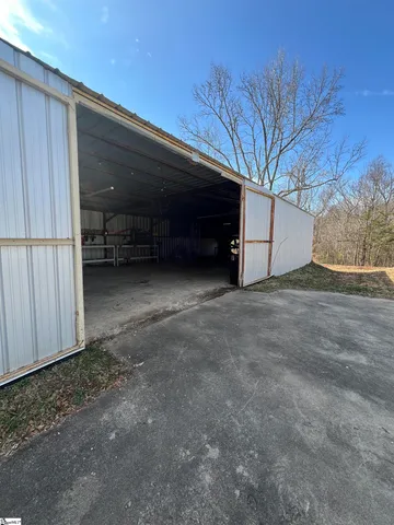 $425,000 | 630 McConnell Road, Marietta, SC 29661