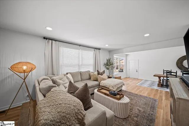 $425,000 | 630 McConnell Road, Marietta, SC 29661