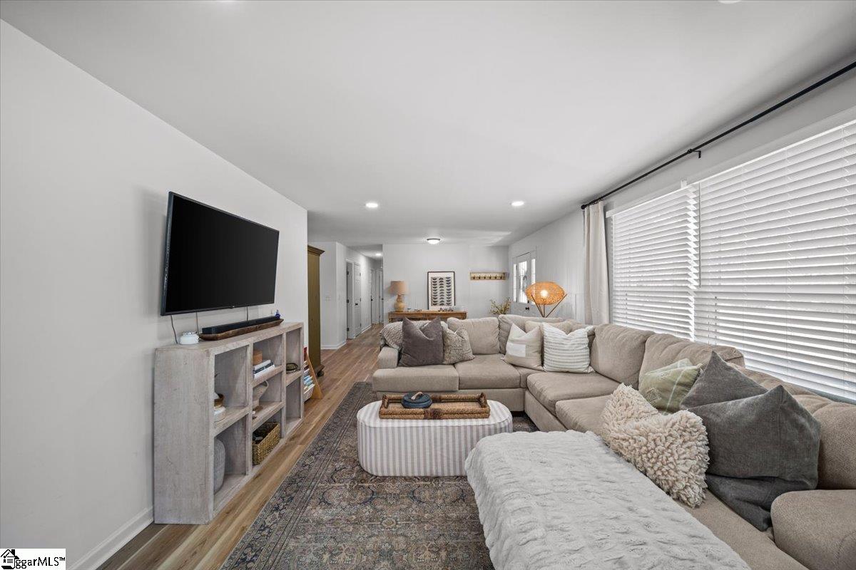 630 McConnell Road Marietta, SC 29661 - Photo 8 of 49